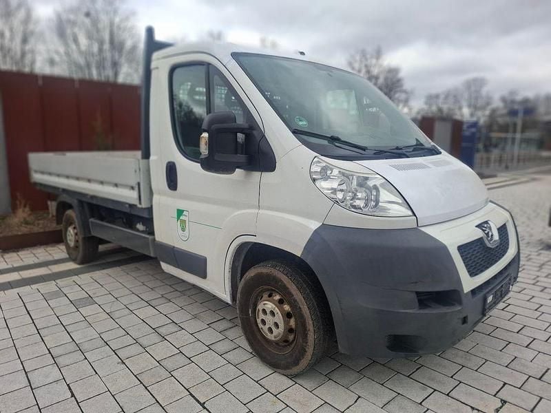 Gebraucht Peugeot Boxer 120 PS (88 kW) 2011 Weiß Van