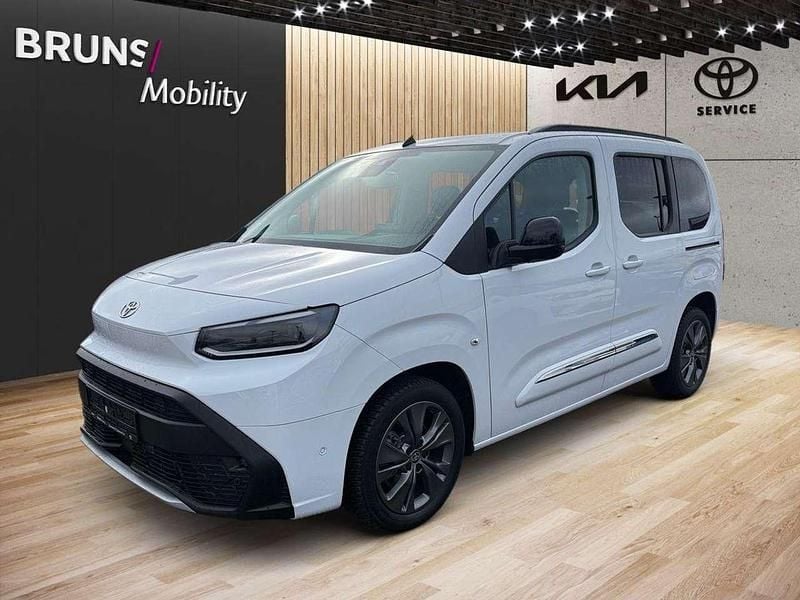 Gebraucht Toyota Proace City City 131 PS (96 kW) 2025 Icy white Van / Kleinbus