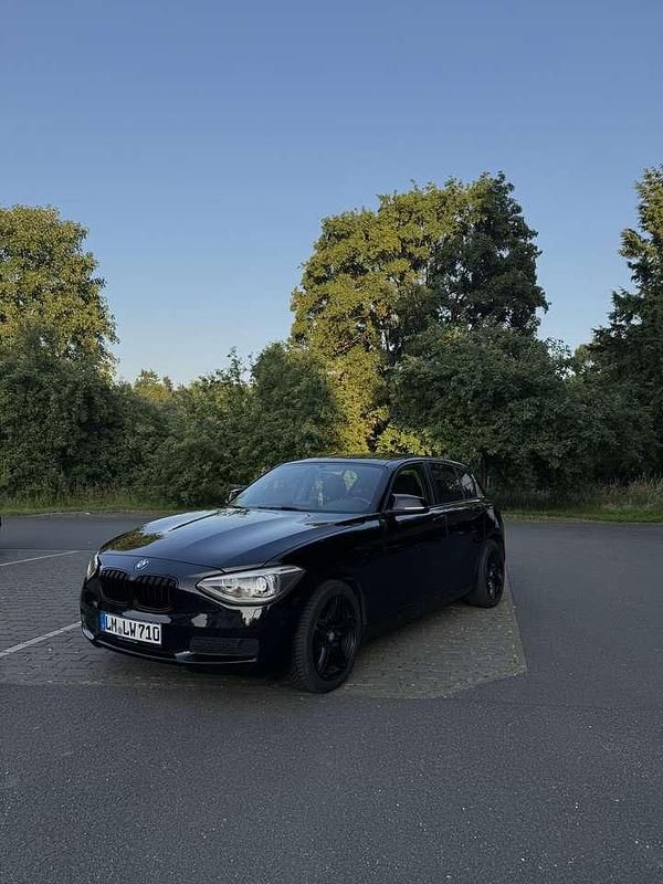 Schwarz Gebraucht 2014 BMW 116 Kleinwagen | 8.100 € (Fairer Preis) - Bild 1/4
