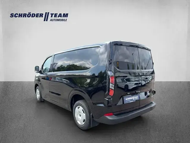 Occasion Ford Transit Custom Trend 136 ch (100 kW) 2024 Noir Berline