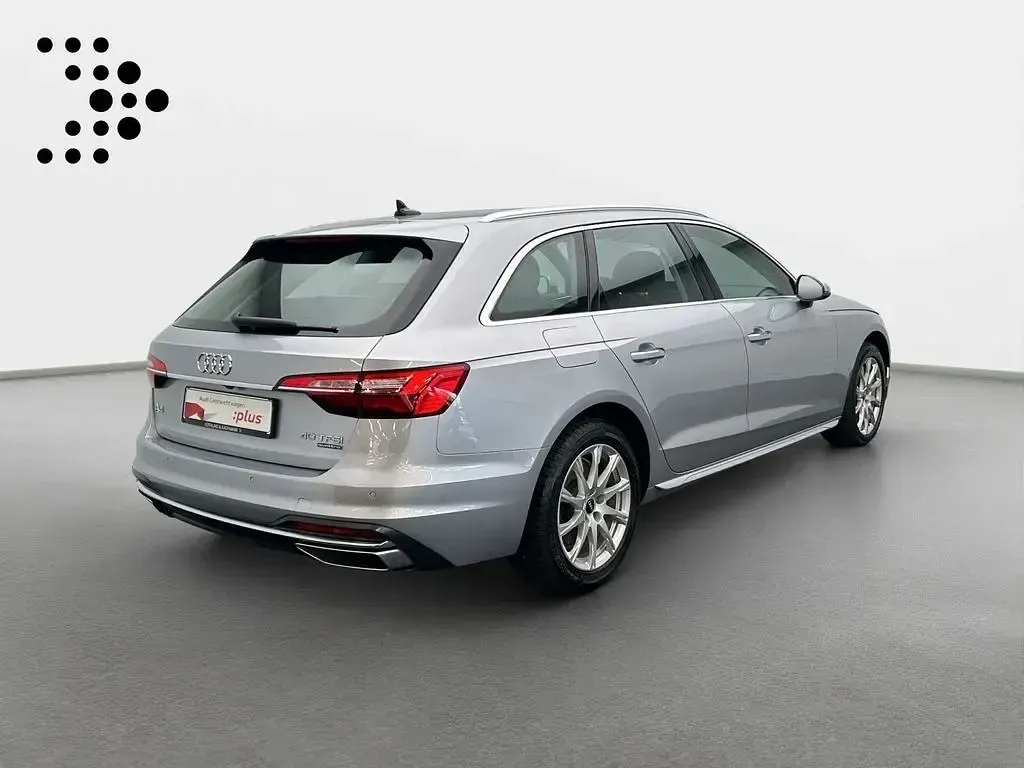 Gebraucht Audi A4 Advanced 204 PS (150 kW) 2023 Florettsilber metallic Kombi