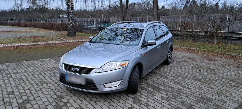 Gebraucht Ford Mondeo Trend 145 PS (106 kW) 2009 Silber Kombi