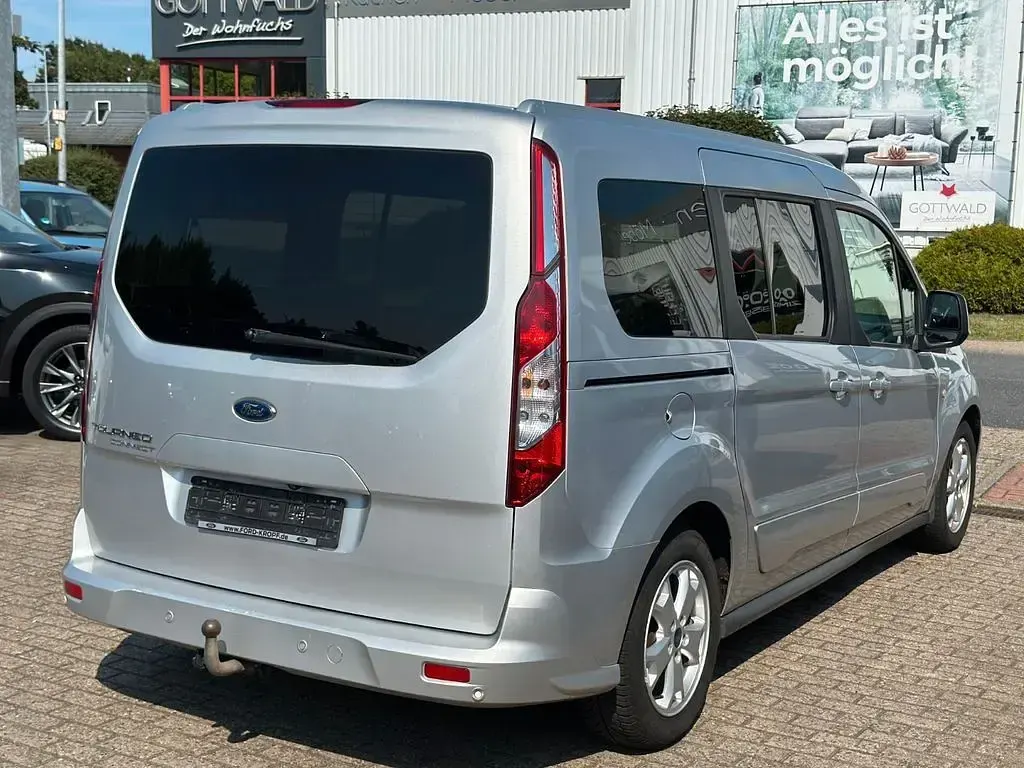 Gebraucht Ford Tourneo Connect Titanium 120 PS (88 kW) 2016 Weiß Van / Kleinbus