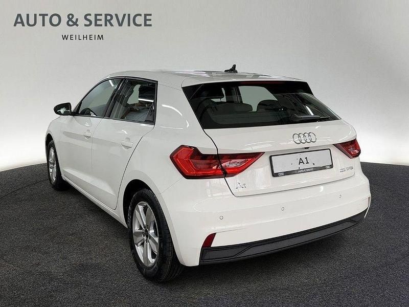 Gebraucht Audi A1 Sportback 95 PS (69 kW) 2026 Weiß Kleinwagen