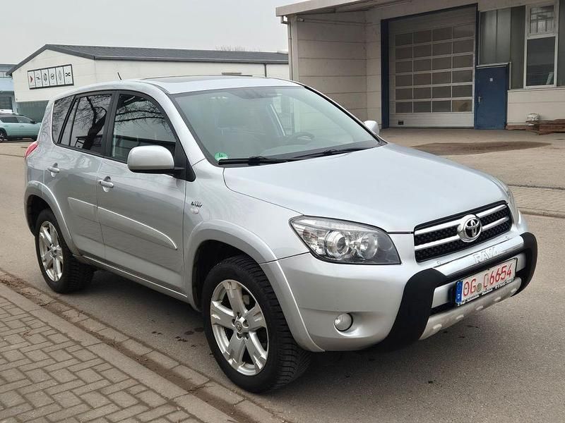Gebraucht Toyota RAV4 Executive 177 PS (130 kW) 2006 Silber SUV
