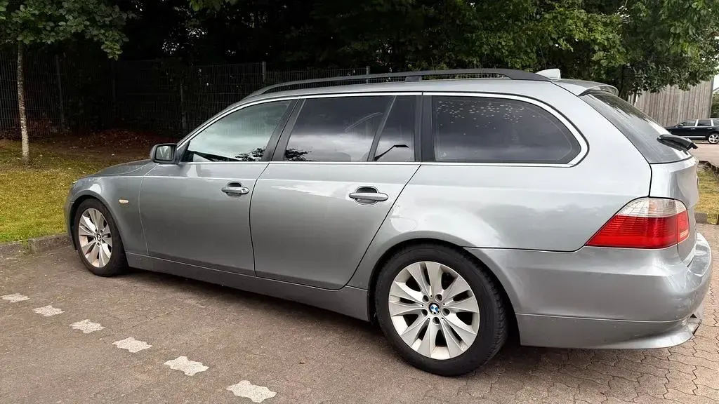 Gebraucht BMW 535 272 PS (200 kW) 2006 Silber Kombi