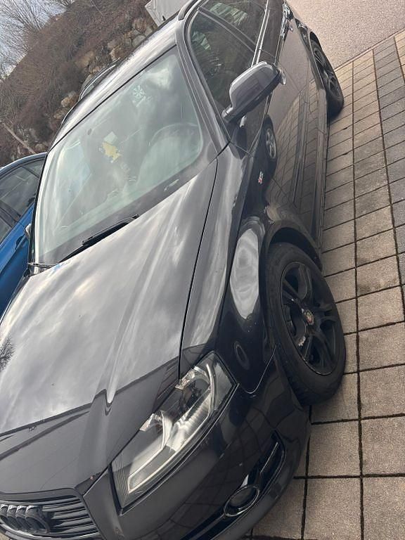 Gebraucht Audi A3 S-Line 140 PS (102 kW) 2012 Schwarz Kleinwagen
