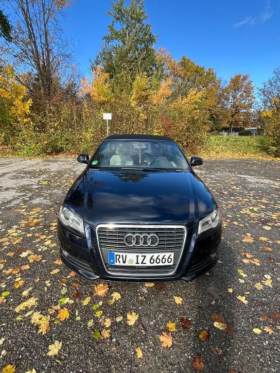 Blau Gebraucht 2008 Audi A3 Cabriolet Ambition Cabrio | 10.999 € (Teuer) - Bild 1/4