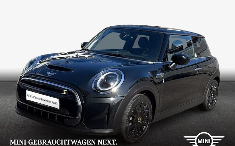 Gebraucht Mini Cooper Essential 135 kW (184 PS) 2023 Schwarz Kleinwagen