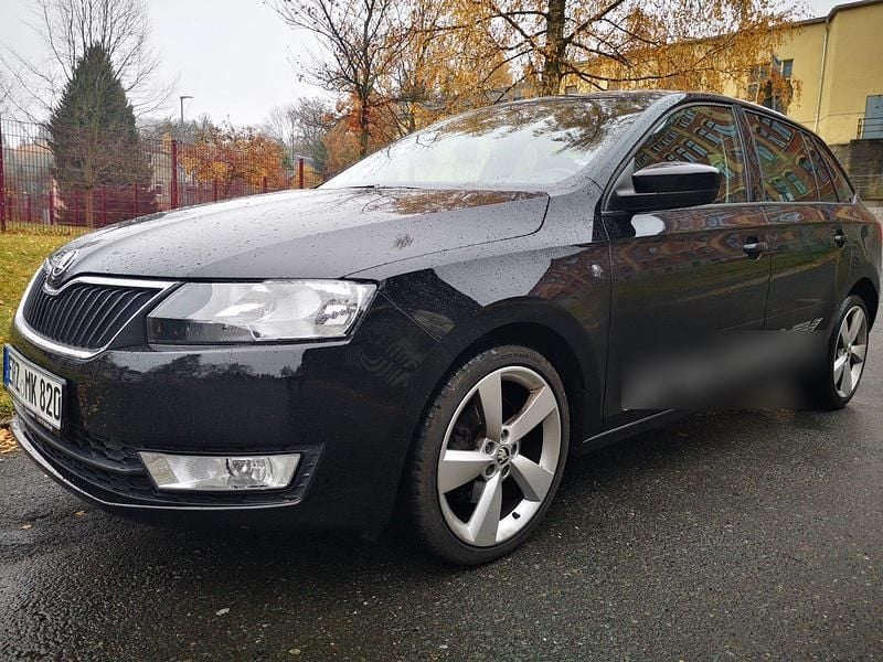 Schwarz Gebraucht 2015 Skoda Rapid Limousine | 6.490 € (Guter Preis) - Bild 1/4
