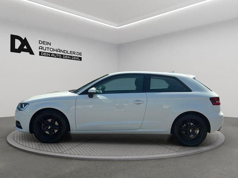 Second-hand Audi A3 Attraction 125 CP (91 kW) 2015 Alb Hatchback