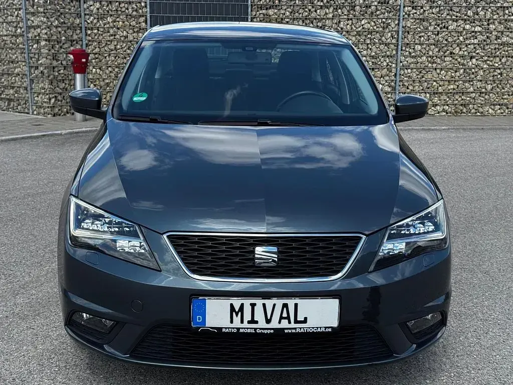 Gebraucht Seat Toledo Sun 105 PS (77 kW) 2015 "rodium" grau Kleinwagen
