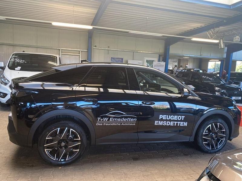 Gebraucht Peugeot 3008 Allure 136 PS (100 kW) 2025 Schwarz SUV