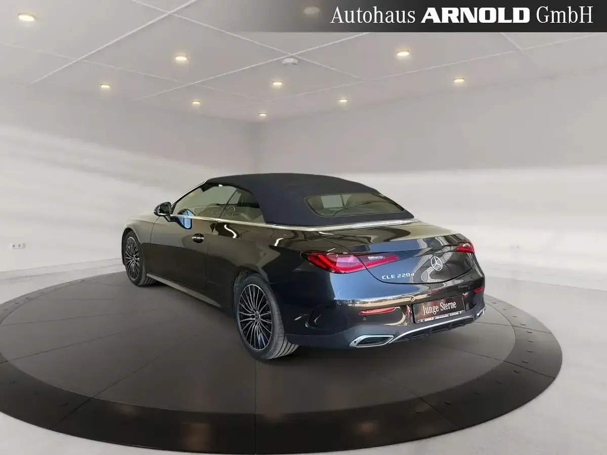 Gebraucht Mercedes CLE220 AMG line 197 PS (144 kW) 2025 Graphitgrau Cabrio
