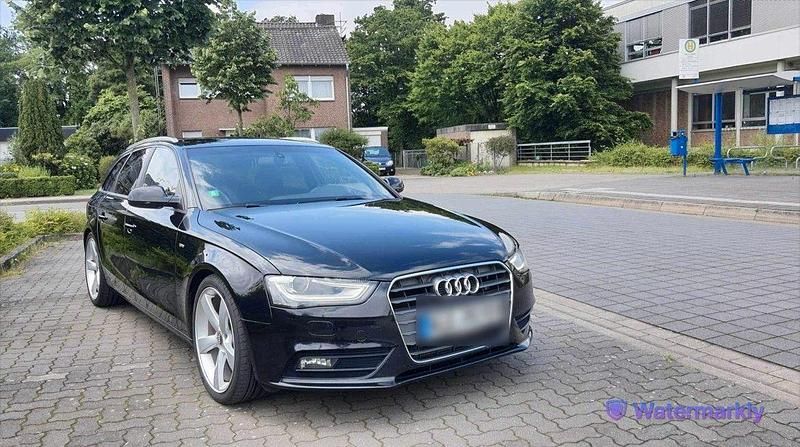 Gebraucht Audi A4 S-Line 177 PS (130 kW) 2012 Schwarz Kombi