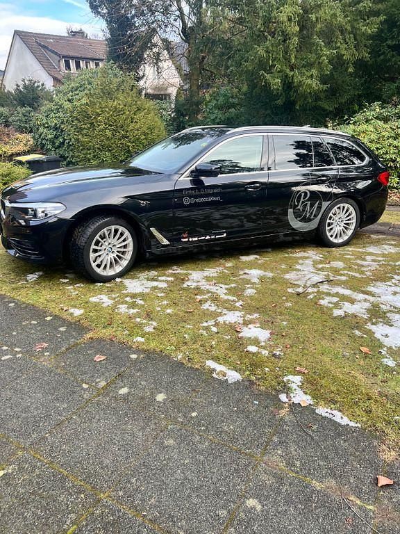 Gebraucht BMW 530 Sport Line 265 PS (194 kW) 2019 Schwarz Kombi