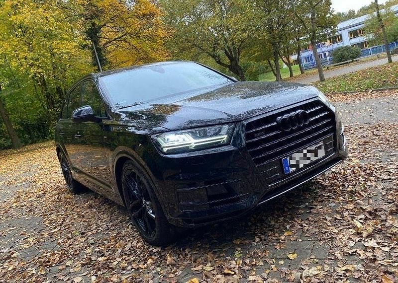 Gebraucht Audi Q7 Ambiente 272 PS (200 kW) 2015 Schwarz SUV