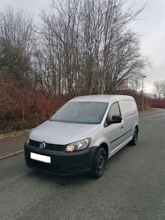 Gebraucht VW Caddy Maxi 102 PS (75 kW) 2013 Silber Van / Kleinbus