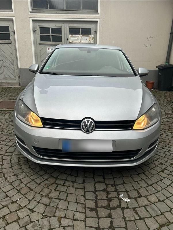 Gebraucht VW Golf VII 86 PS (63 kW) 2014 Silber Limousine