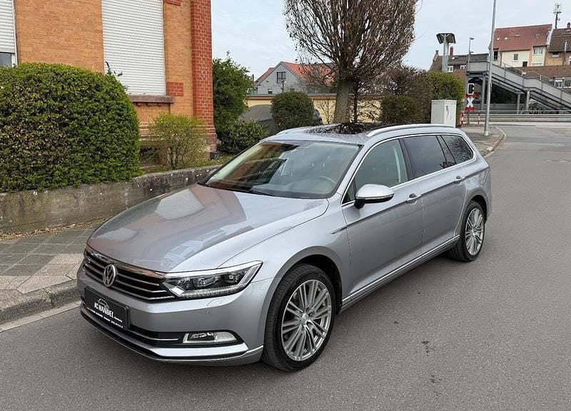 Gebraucht VW Passat 190 PS (139 kW) 2018 Silber Kombi
