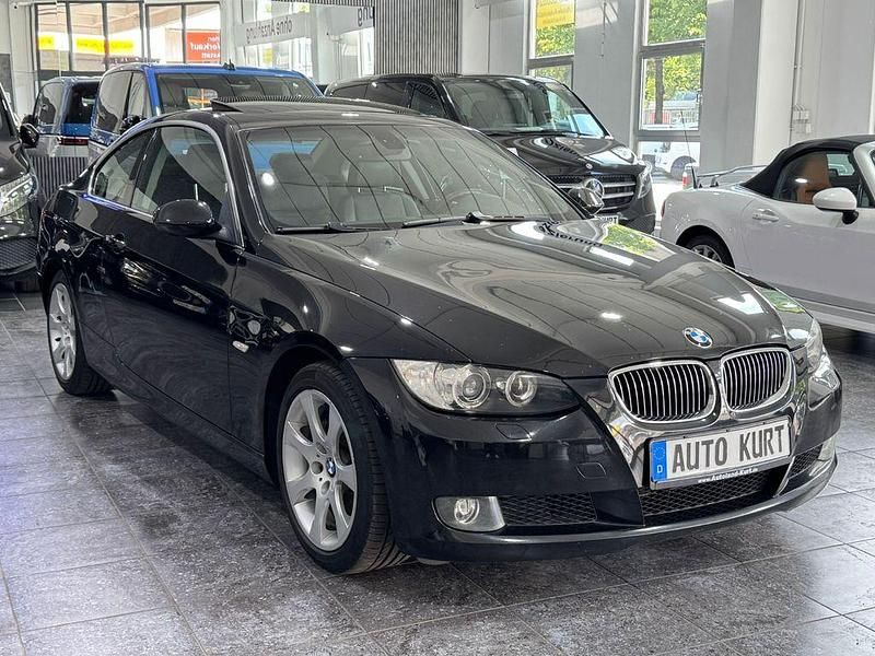 Schwarz Gebraucht 2007 BMW 325 Comfort Edition Coupé | 5.900 € (Superpreis) - Bild 1/4
