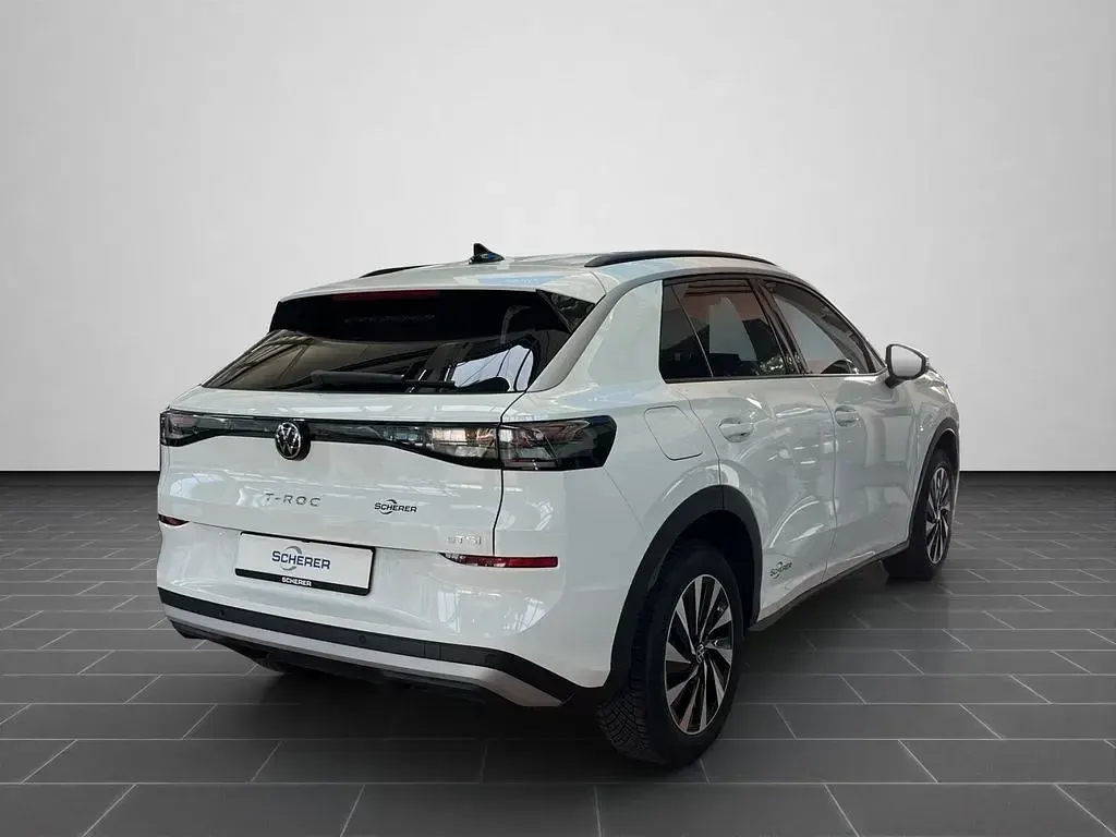 Gebraucht VW T-Roc 150 PS (110 kW) 2026 Pure white SUV