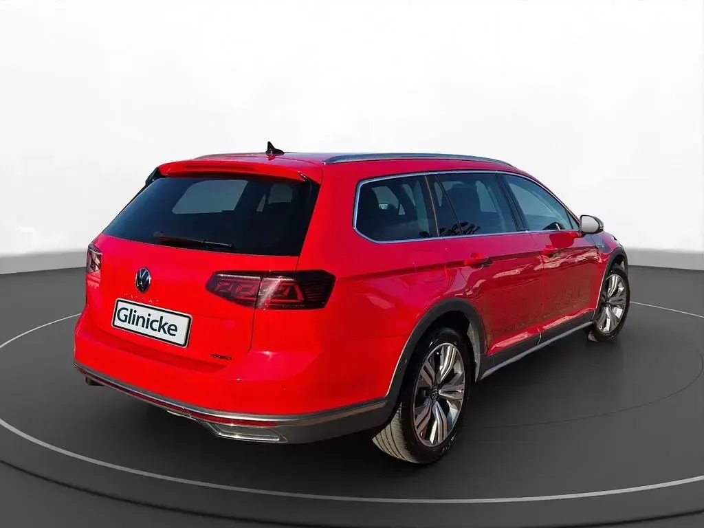 Gebraucht VW Passat Alltrack 280 PS (205 kW) 2022 Rot Kombi