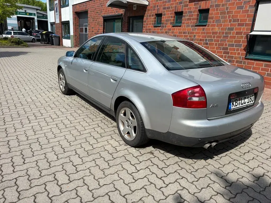 Gebraucht Audi A6 170 PS (125 kW) 2001 Silber Limousine