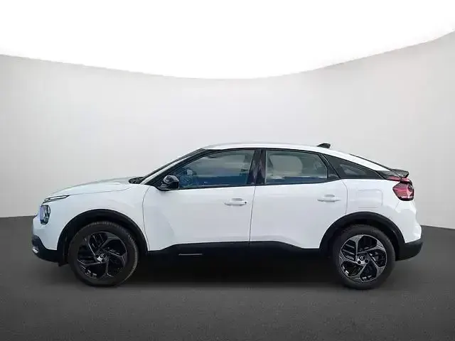 Gebraucht Citroën C4 Feel 131 PS (96 kW) 2024 Weiß SUV