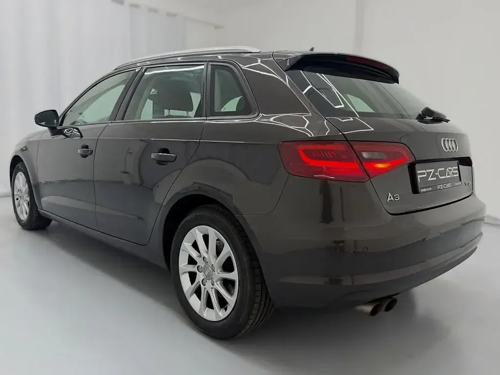 Gebraucht Audi A3 Sport 125 PS (91 kW) 2014 Braun Limousine