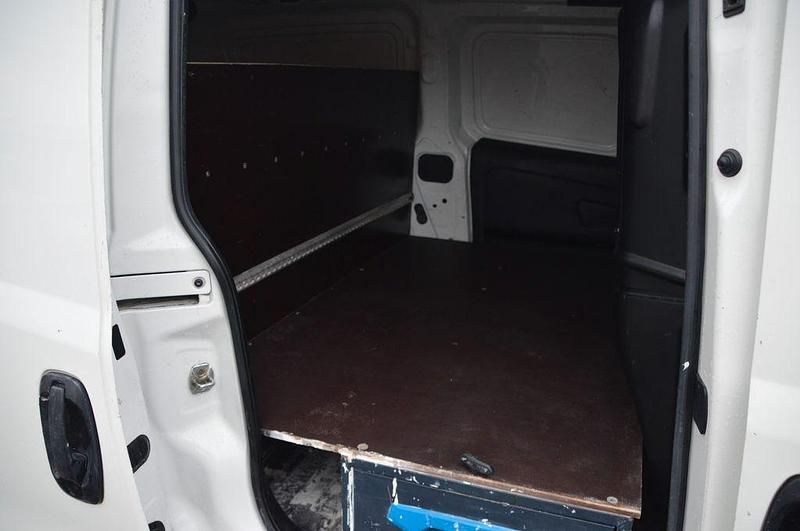 Gebraucht Fiat Doblò 95 PS (69 kW) 2019 Weiß Van / Kleinbus