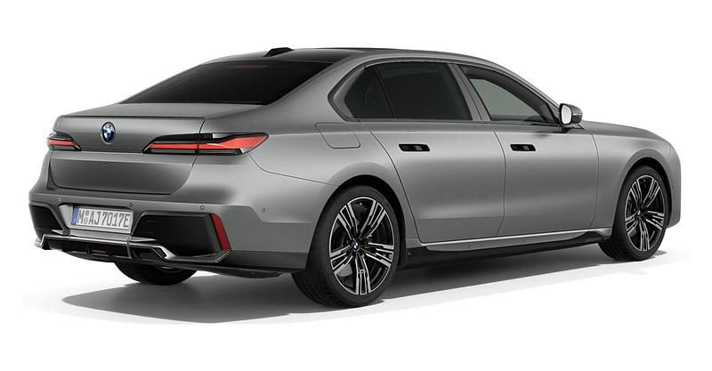 Gebraucht BMW i7 Comfort Edition 400 kW (544 PS) 2025 Grau Limousine