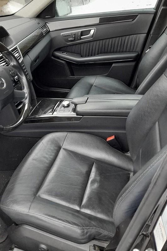 Gebraucht Mercedes E300 Avantgarde 231 PS (169 kW) 2012 Schwarz Kombi