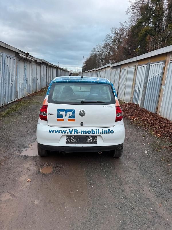 Weiß Gebraucht 2008 VW Fox Kleinwagen | 800 € (Fairer Preis) - Bild 1/4