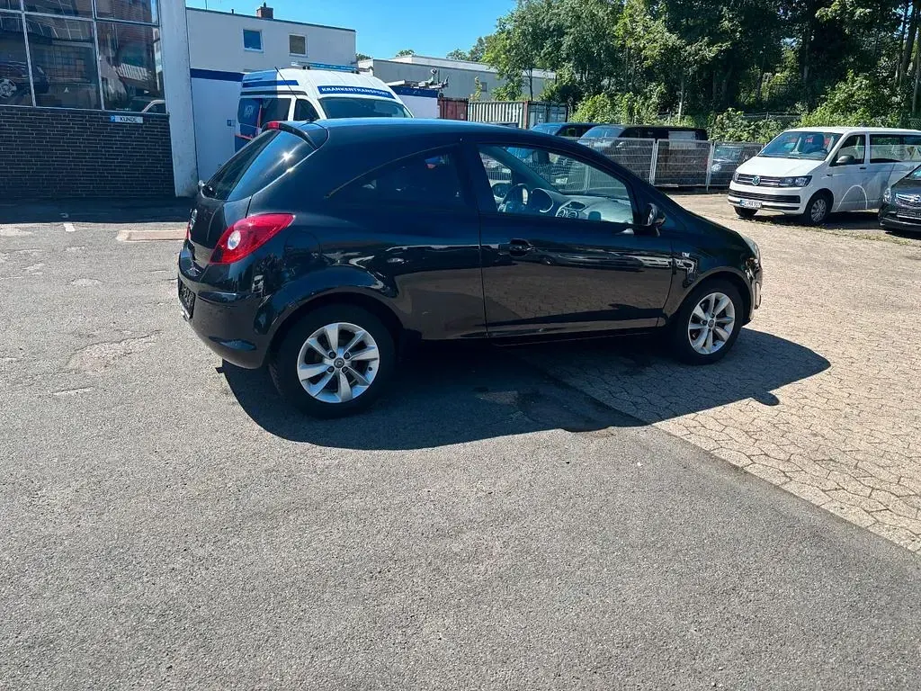 Gebraucht Opel Corsa Energy 69 PS (50 kW) 2014 Karbonschw graphitschw midnigh Kleinwagen