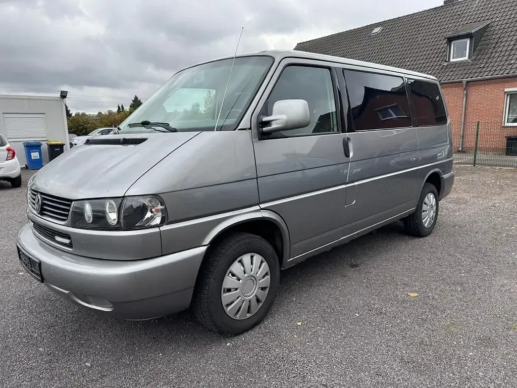 Gebraucht VW T4 102 PS (75 kW) 2000 Grau Van