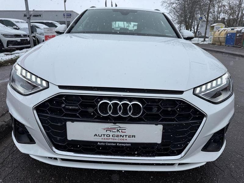 Gebraucht Audi A4 S-Line 204 PS (150 kW) 2023 Weiß Kombi