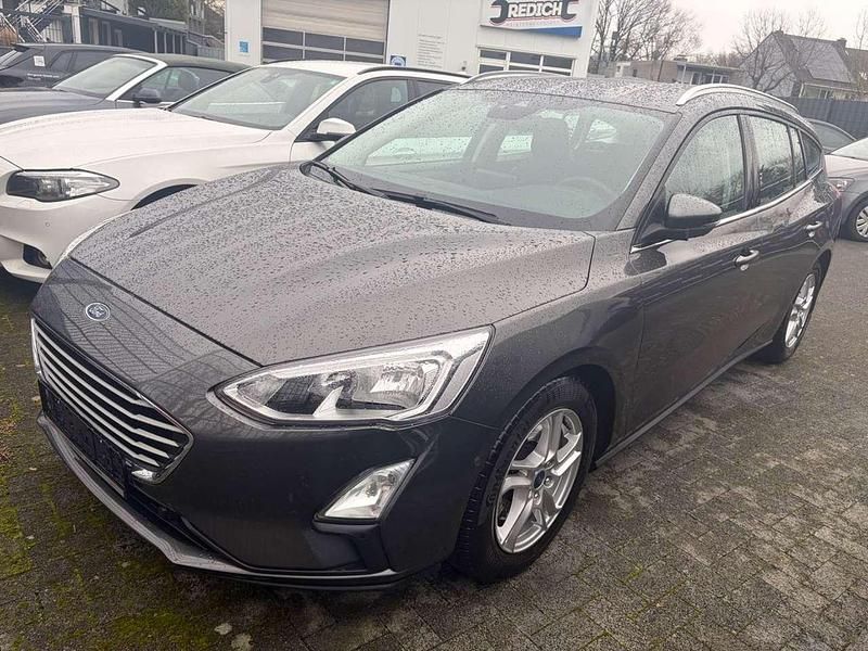 Magnetic Gebraucht 2018 Ford Focus Cool & Connect Kombi | 13.900 € (Fairer Preis) - Bild 1/4