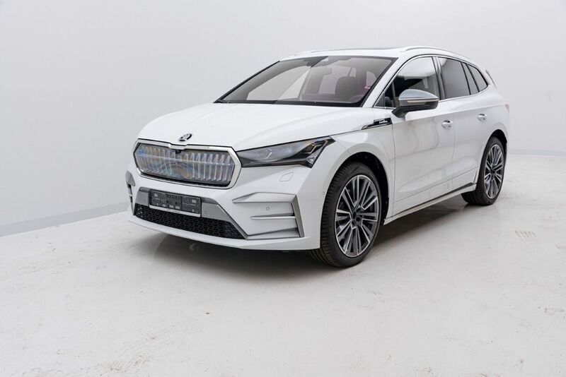 Weiß Neu 2025 Skoda Enyaq iV LAURIN & KLEMENT SUV | 63.270 € (Teuer) - Bild 1/4