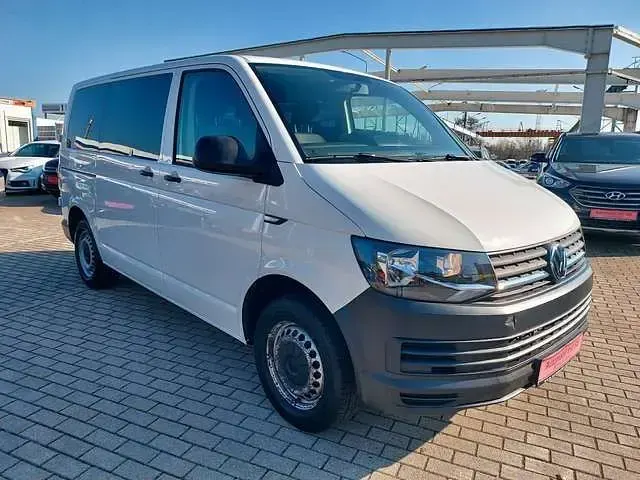 Gebraucht VW T6 102 PS (75 kW) 2018 Candyweiss Van