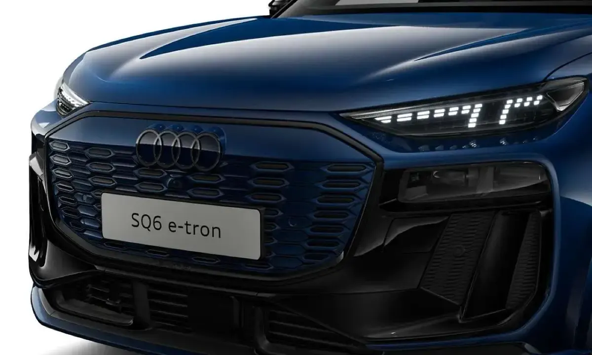 Second-hand Audi SQ6 e-tron Edition .1 359 kW (489 CP) 2024 Albastru SUV