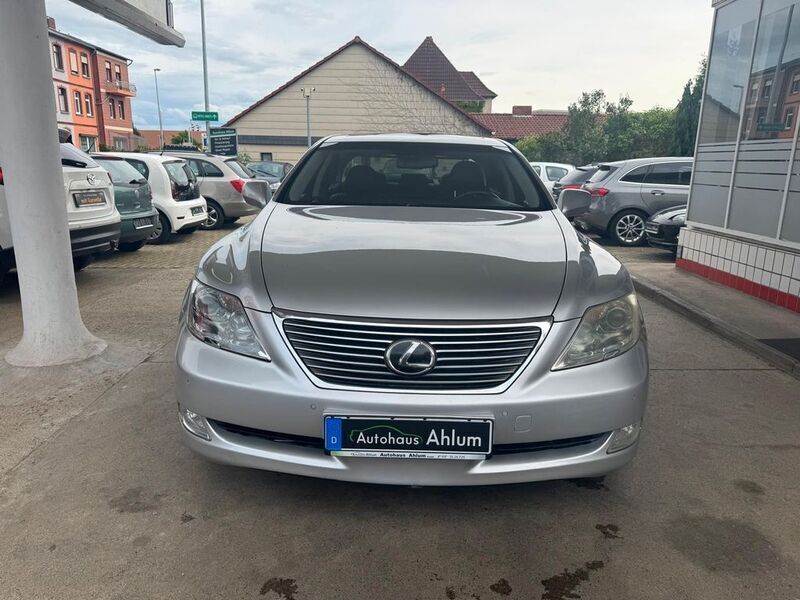 Gebraucht Lexus LS460 381 PS (280 kW) 2007 Silber Limousine