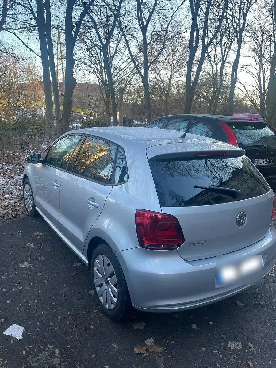 Gebraucht VW Polo Style 60 PS (44 kW) 2011 Silber Kleinwagen