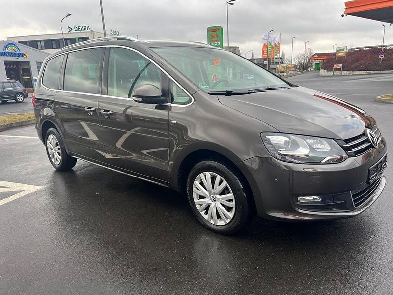 Gebraucht VW Sharan 140 PS (102 kW) 2015 Schwarz Van / Kleinbus