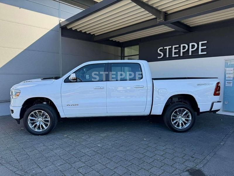Neu Dodge Ram 401 PS (294 kW) 2025 Bright white clear coat Pickup