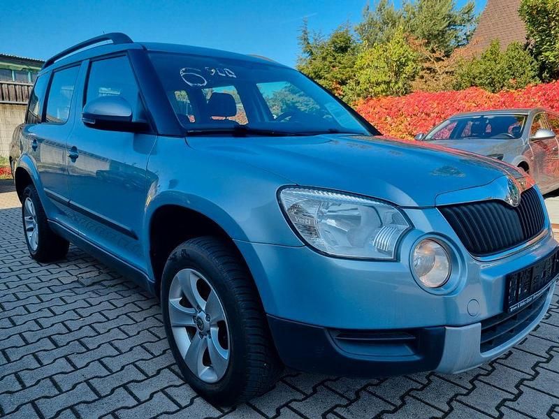 Blau Gebraucht 2009 Skoda Yeti Ambition SUV | 6.599 € (Fairer Preis) - Bild 1/4