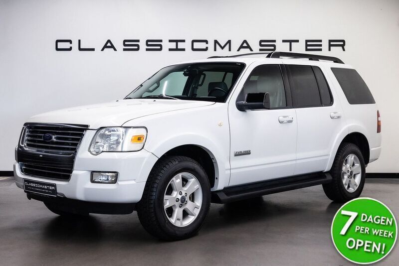 Weiß Gebraucht 2009 Ford Explorer XLT SUV | 26.950 € - Bild 1/4
