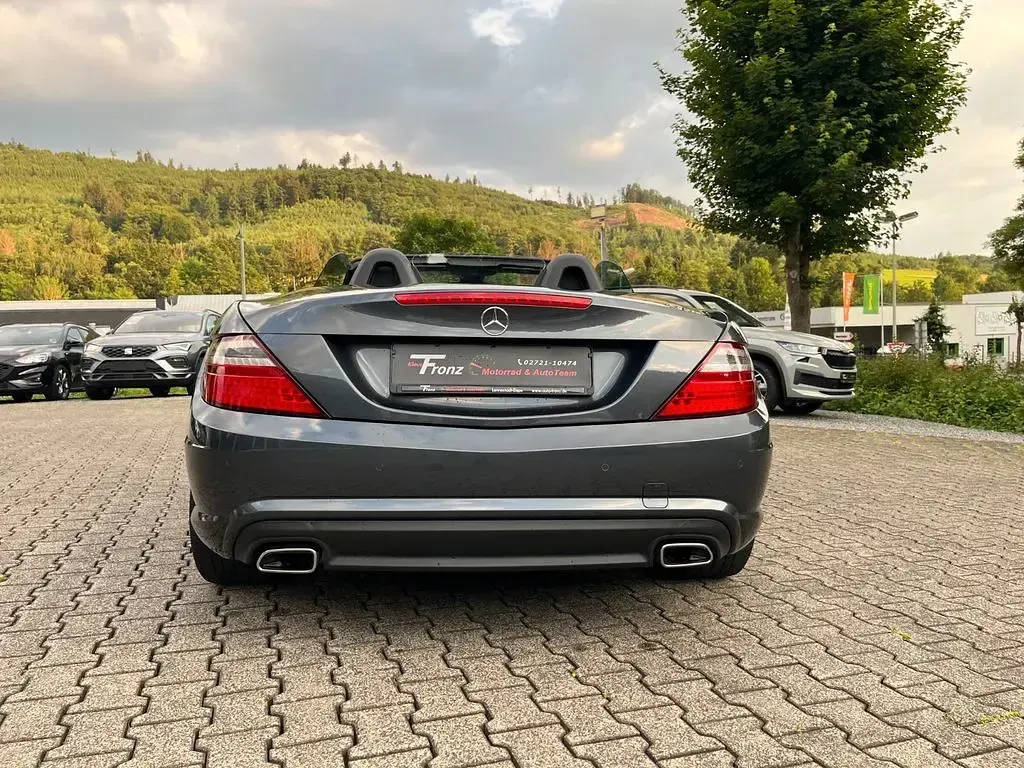 Gebraucht Mercedes SLK200 AMG 184 PS (135 kW) 2013 Grau Cabrio