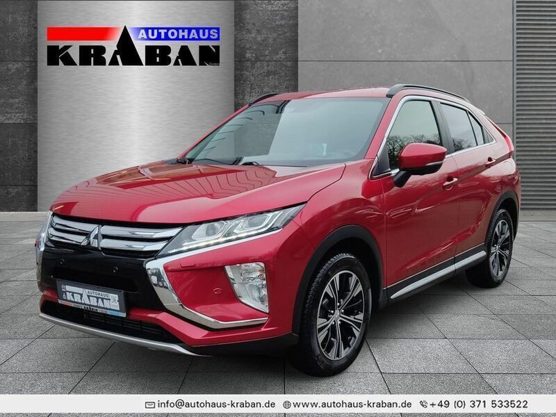Dynamik rot (d) Gebraucht 2018 Mitsubishi Eclipse Cross Diamant Edition SUV | 17.390 € (Fairer Preis) - Bild 1/4