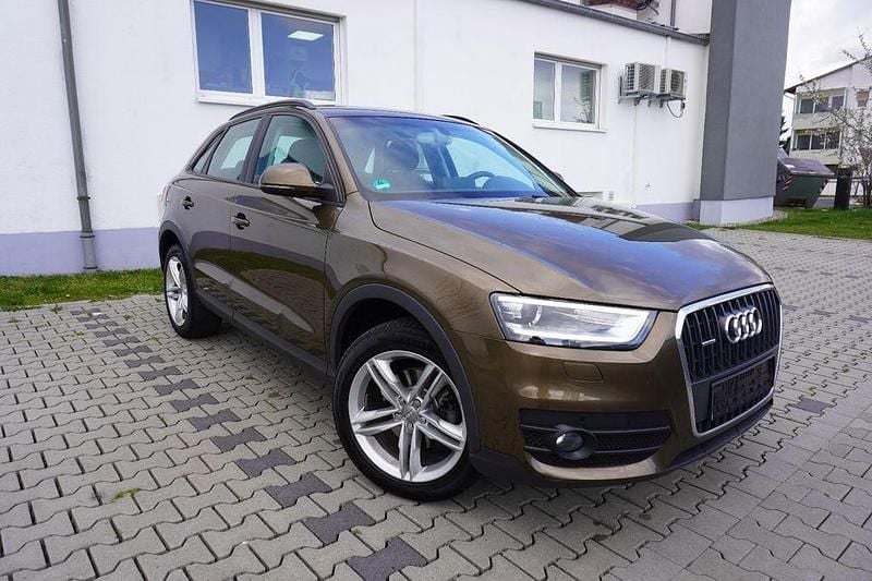 Gebraucht Audi Q3 Comfort 140 PS (102 kW) 2014 Braun SUV